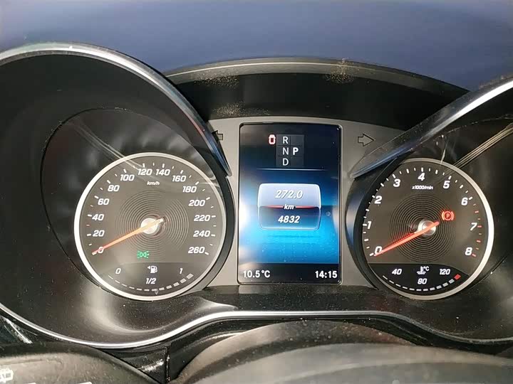 Фото 12 - Mercedes-Benz V-Class