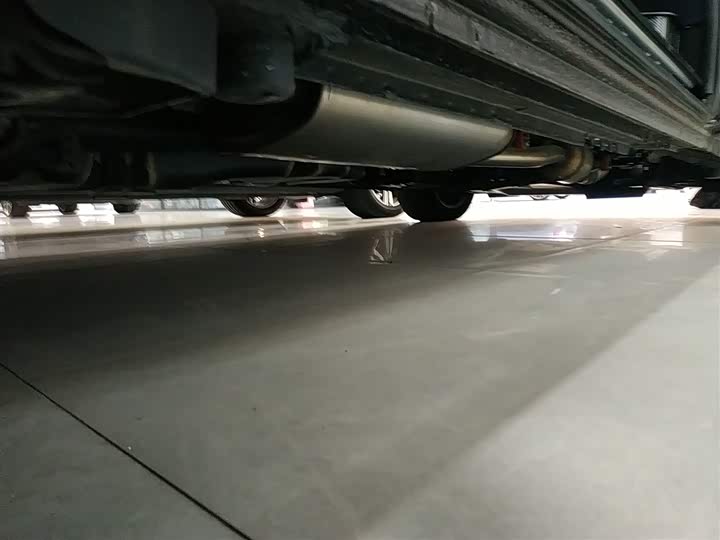 Фото 21 - Mercedes-Benz V-Class