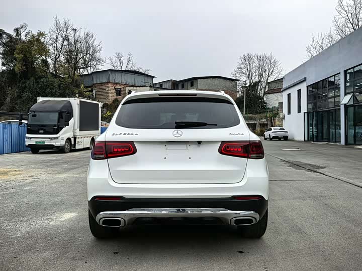 Фото 10 - Mercedes-Benz GLC-Class