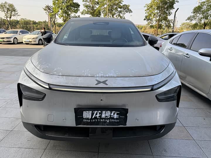 Фото 2 - XPeng G7