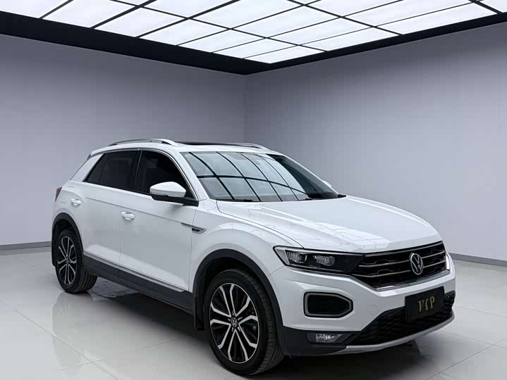 Фото 3 - Volkswagen T-Roc