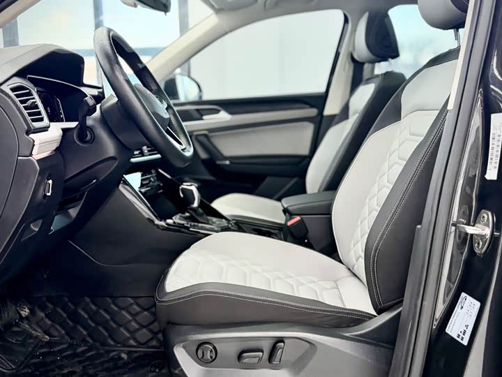 Фото 10 - Volkswagen Tayron