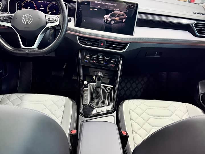 Фото 18 - Volkswagen Tayron