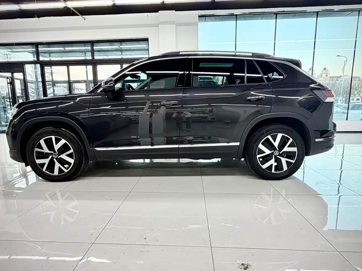 Фото 3 - Volkswagen Tayron