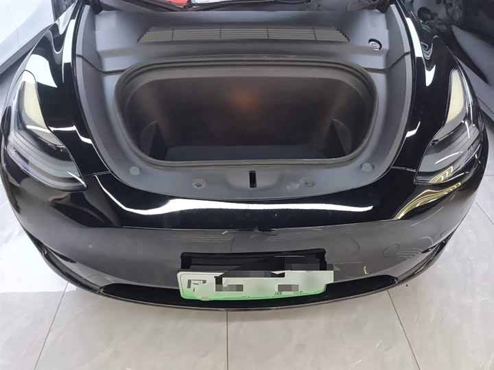 Фото 20 - Tesla Model Y