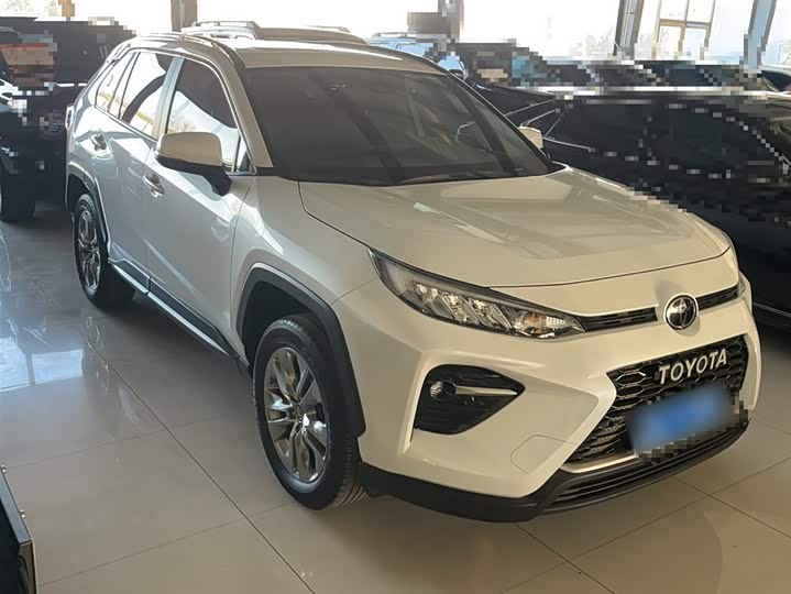 Фото 4 - Toyota Wildlander