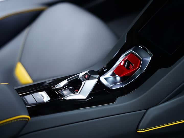 Фото 38 - Lamborghini Huracán