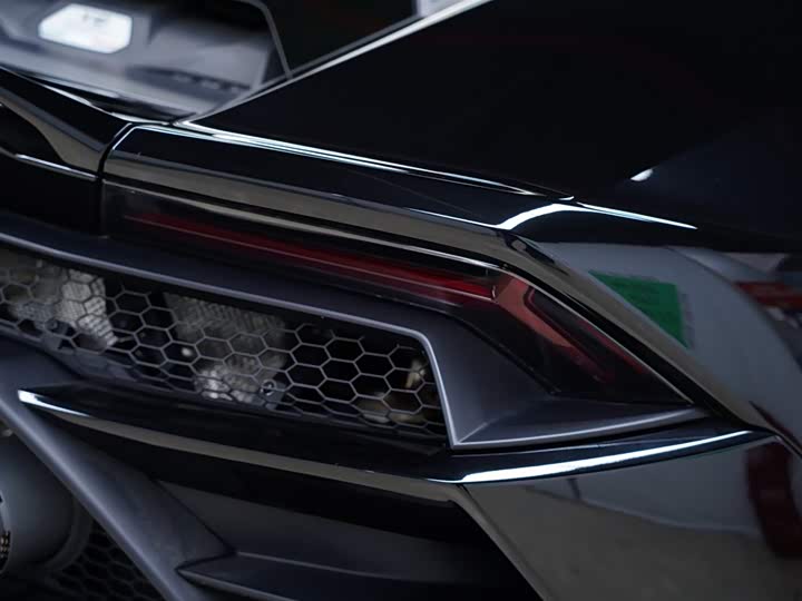 Фото 5 - Lamborghini Huracán