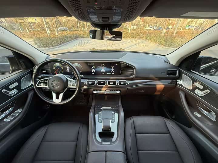 Фото 6 - Mercedes-Benz GLE-Class
