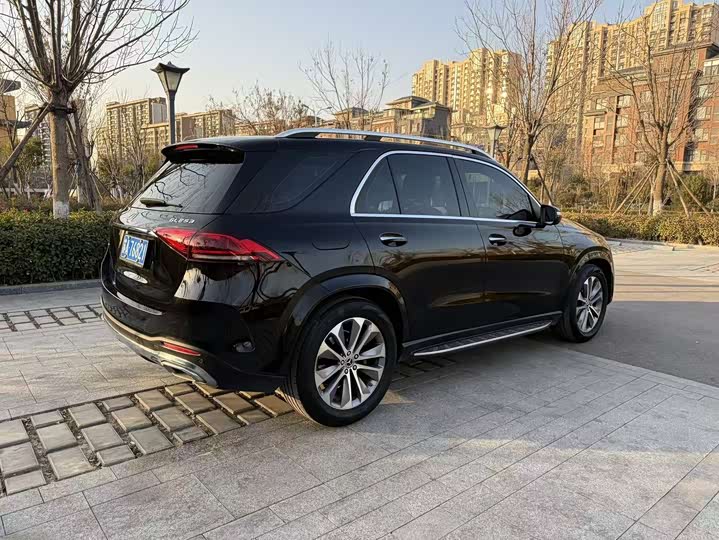 Фото 7 - Mercedes-Benz GLE-Class