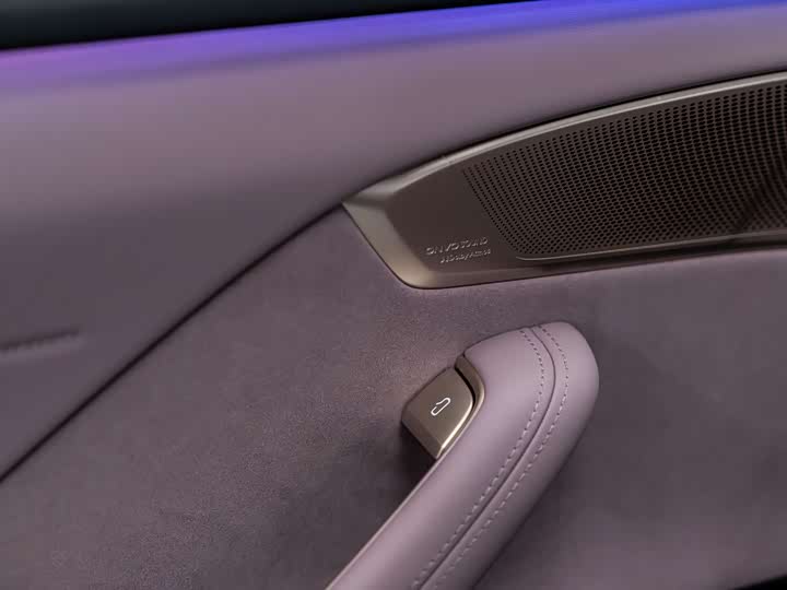 Фото 12 - Nio Onvo L60