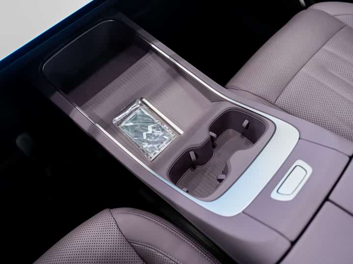 Фото 3 - Nio Onvo L60