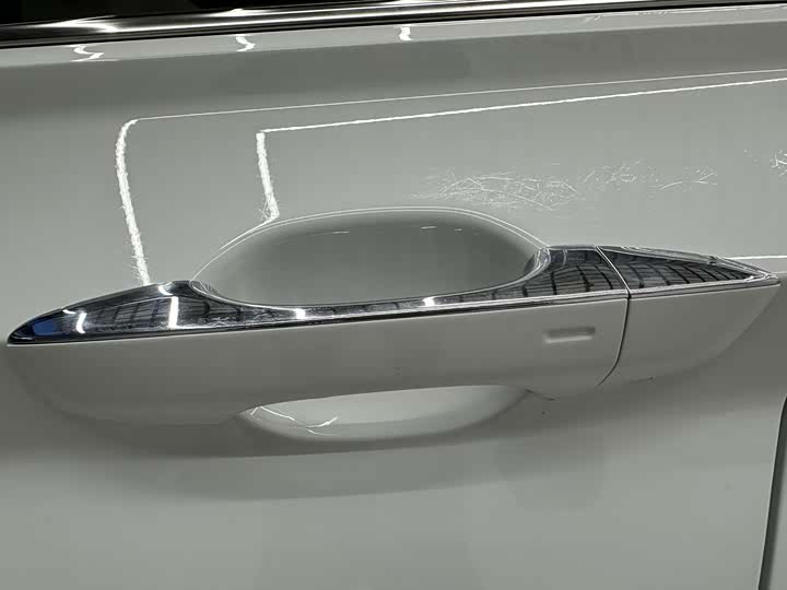 Фото 10 - Volkswagen Sagitar L