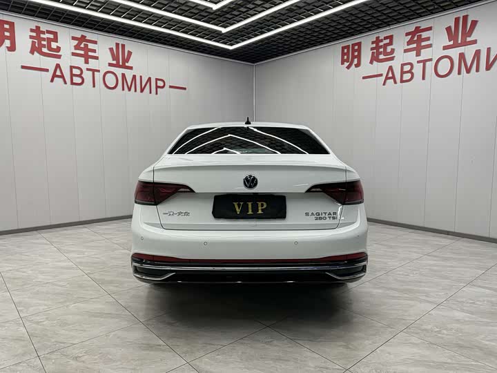 Фото 9 - Volkswagen Sagitar L