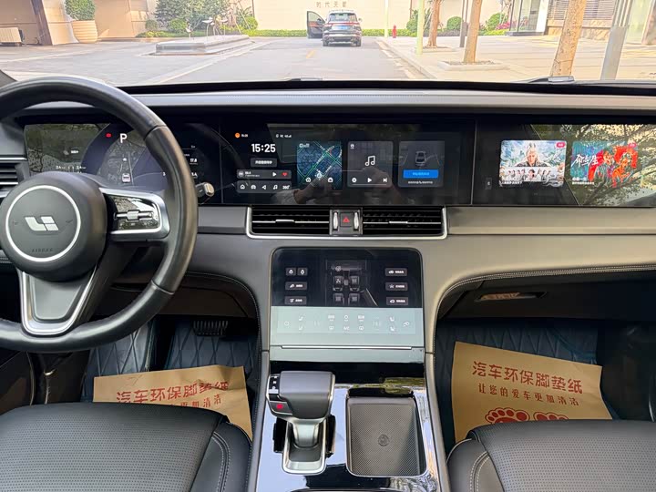 Фото 20 - LiXiang One