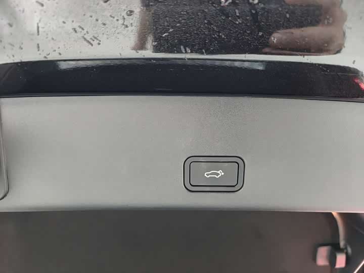 Фото 26 - Zeekr 001