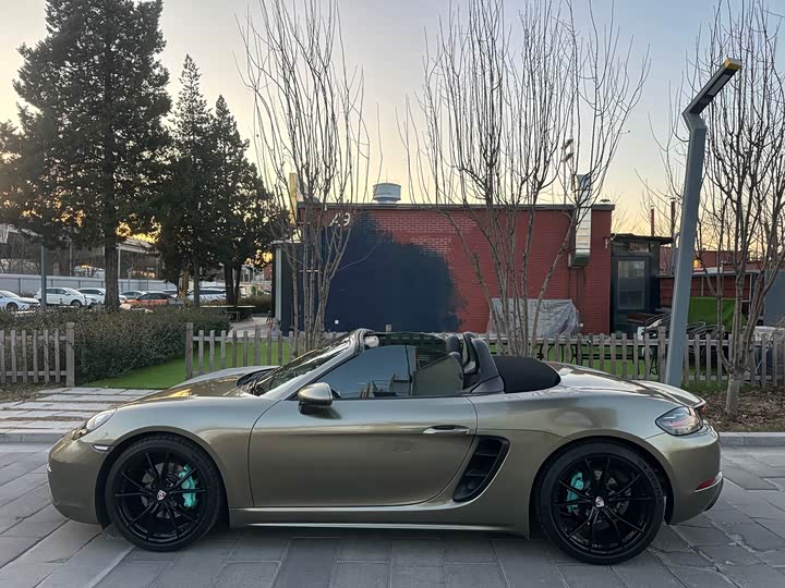 Фото 10 - Porsche 718