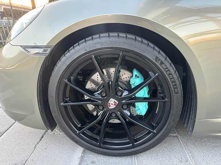 Фото 11 - Porsche 718