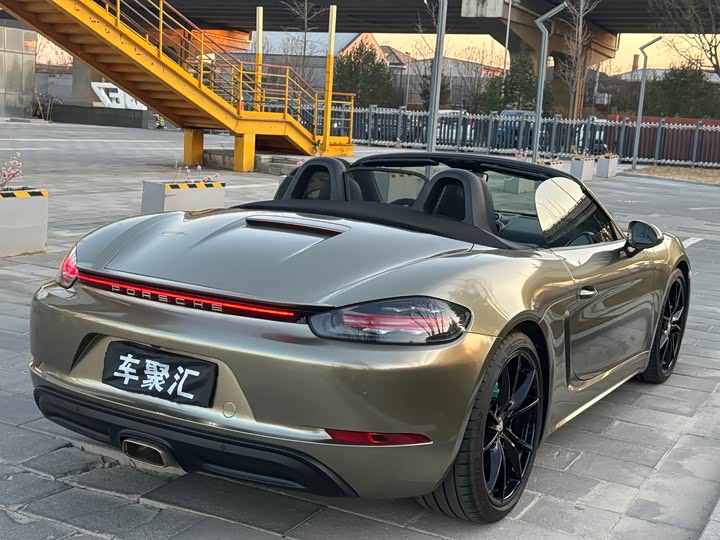 Фото 22 - Porsche 718