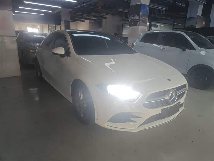 Фото 4 - Mercedes-Benz A-Class