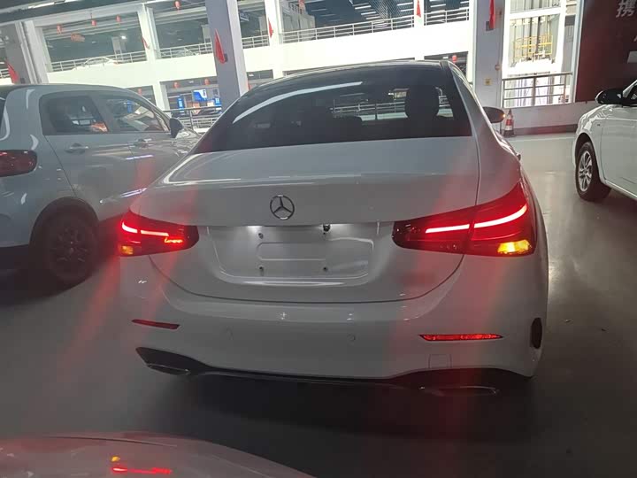 Фото 6 - Mercedes-Benz A-Class