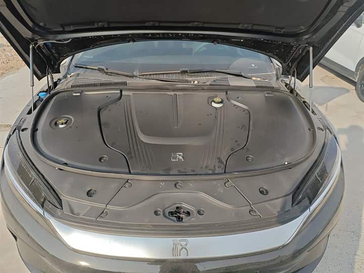 Фото 20 - BYD Han