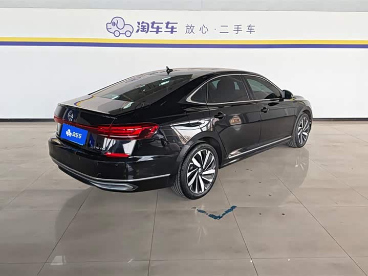 Фото 3 - Volkswagen Passat