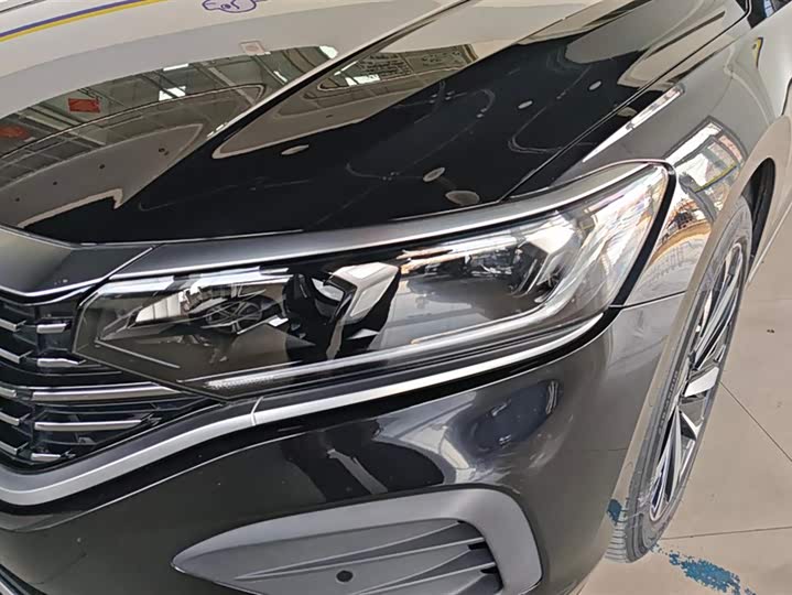 Фото 5 - Volkswagen Passat