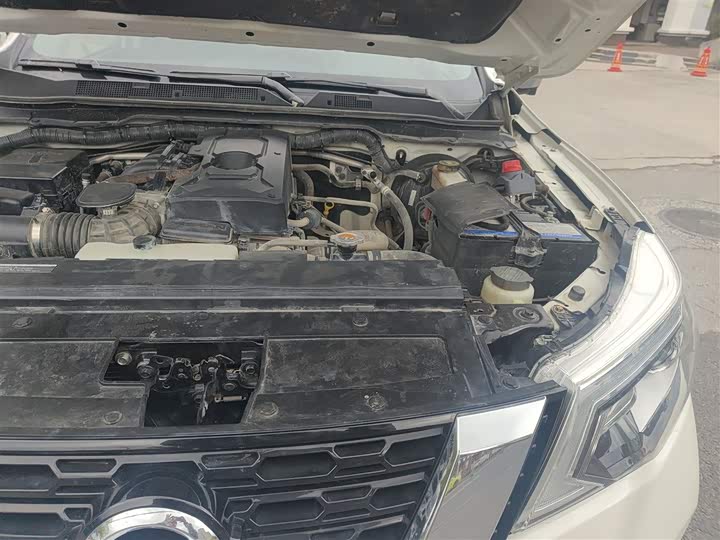 Фото 22 - Nissan Terra