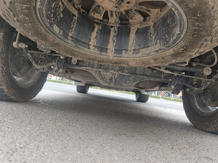 Фото 25 - Nissan Terra