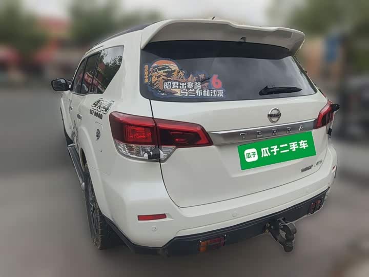 Фото 27 - Nissan Terra