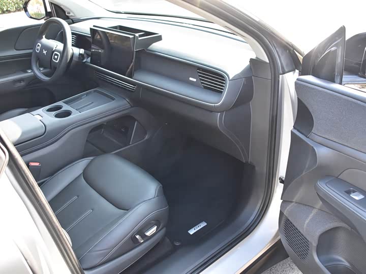 Фото 14 - XPeng G6