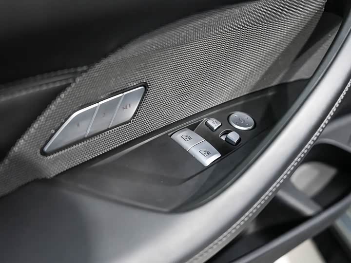 Фото 17 - BMW M4