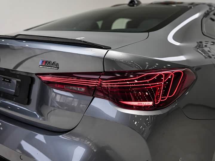 Фото 19 - BMW M4