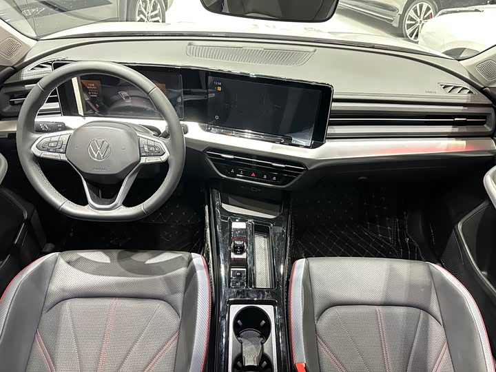 Фото 5 - Volkswagen Lamando L