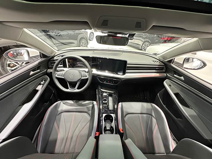 Фото 6 - Volkswagen Lamando L