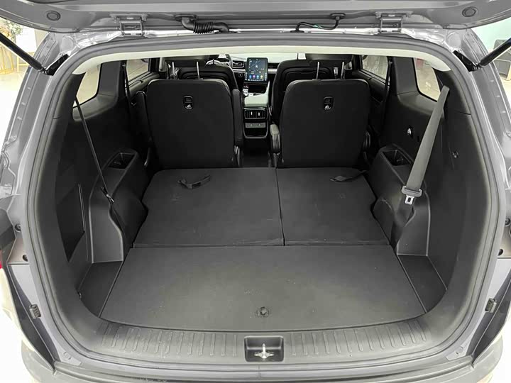 Фото 17 - Hyundai Custo