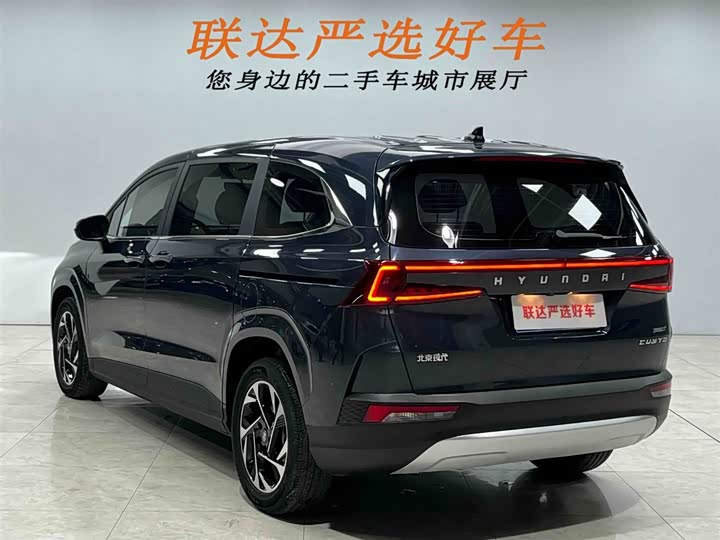 Фото 24 - Hyundai Custo