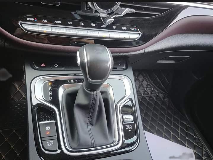 Фото 14 - GAC Trumpchi M6