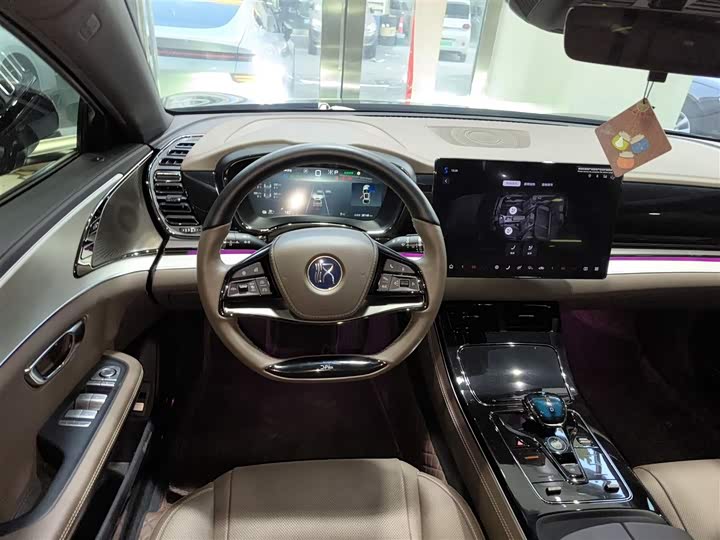 Фото 11 - BYD Han