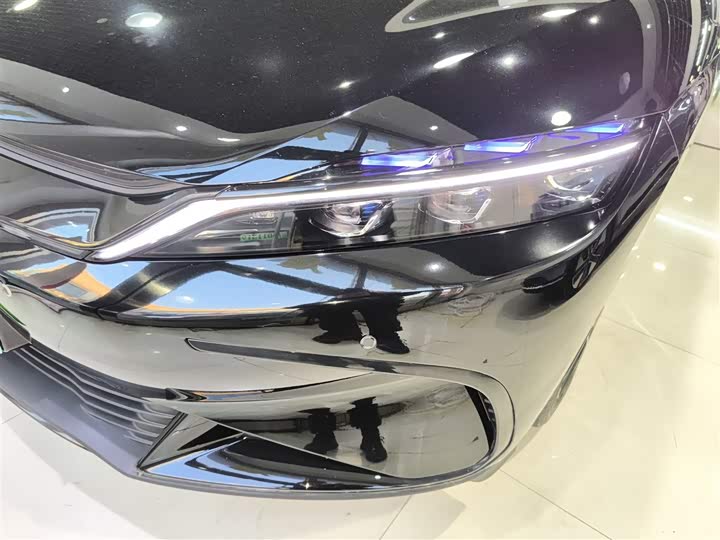 Фото 23 - BYD Han