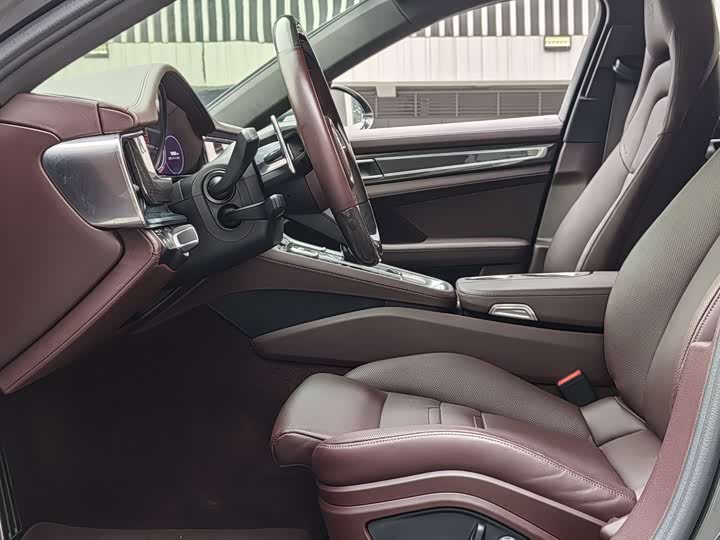 Фото 11 - Porsche Panamera Hybrid