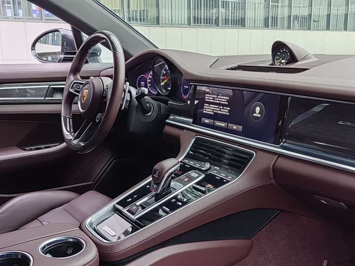 Фото 23 - Porsche Panamera Hybrid