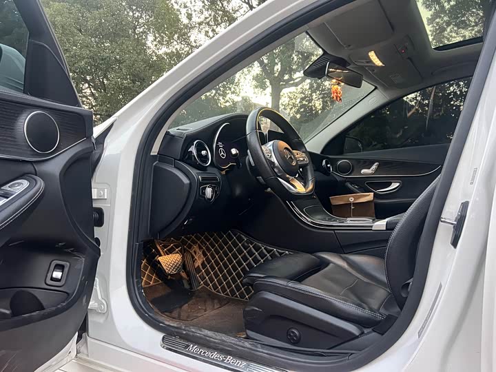 Фото 5 - Mercedes-Benz C-Class