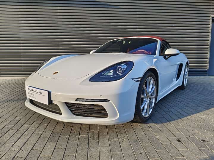 Фото 2 - Porsche 718