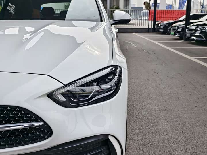 Фото 3 - Mercedes-Benz C-Class