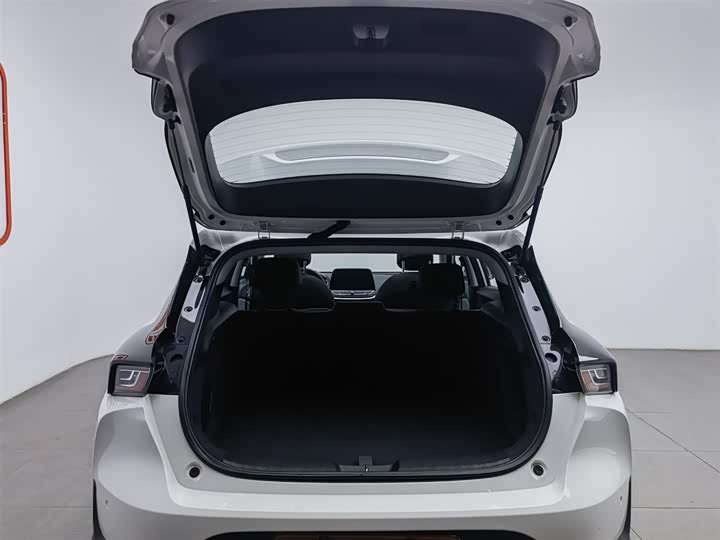 Фото 16 - Chevrolet Menlo