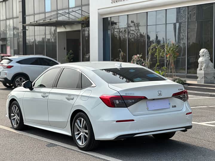 Фото 6 - Honda Civic