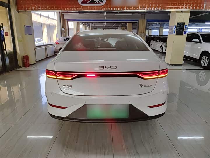 Фото 6 - BYD Qin Plus