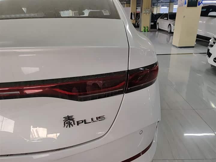 Фото 8 - BYD Qin Plus